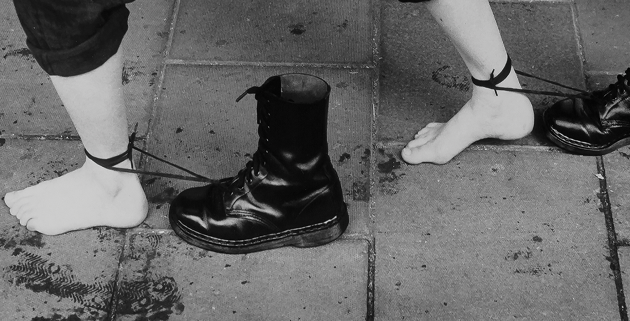 Roadworks (Performance Still) [Obras de carretera (performace inmovil)]